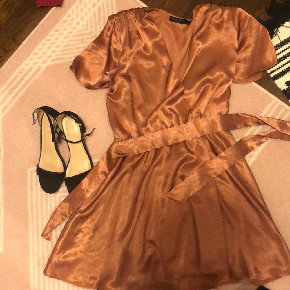 House of Harlow 1960 dress!